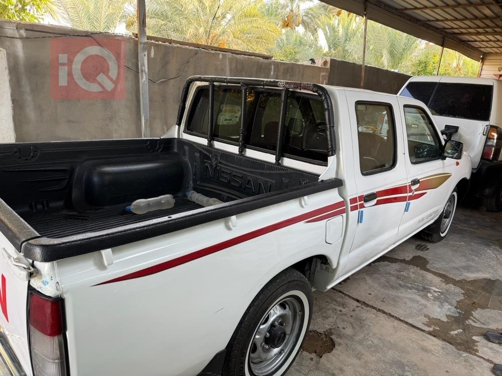Nissan Pickup